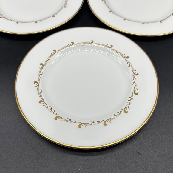 Royal Doulton Rondo 6 1/2" Bread Butter Plates(Set of 6) Bone China England - Picture 3 of 5